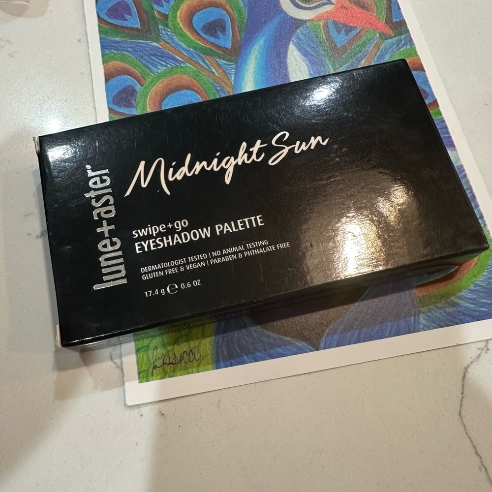 Lune+Aster Midnight Sun Swipe & Go Eyeshadow Palette - Picture 2 of 5